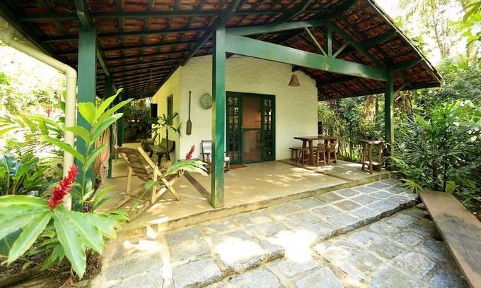 Felix House | FELIX CASINHAS - CASA VERDE