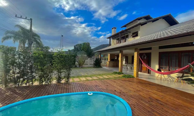 Florianopolis House | Beautiful house in Florianópolis near Campeche beach