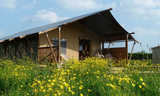 Glastonbury Cottage | BRAMLEY LODGE, pet friendly, with open fire in Glastonbury