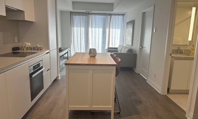 Downtown Mississauga Condo | Brand New 1+1 Condo at Mississauga
