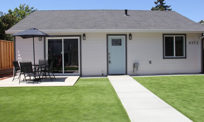 Northside House | Brand New 2Bed/2Bath Guesthouse w/Parking, Laundry, 1G net in San Jose Downtown