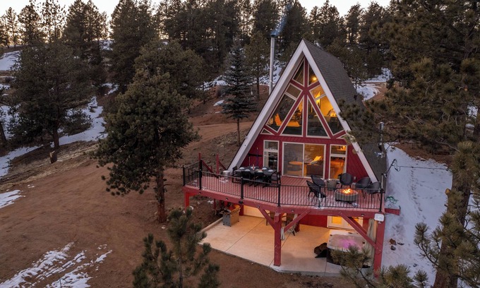 Cripple Creek Cabin | Brand New! A-Frame, Hot Tub, Game Room, Cozy Cabin