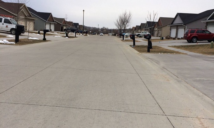 Cedar Rapids - Iowa City House | Brand new home and new streets for travelers