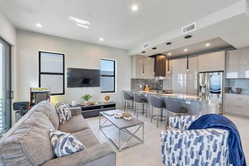 Monroe County House | Brand New Oceanside Paradise Waterfront with Pool and Hot Tub