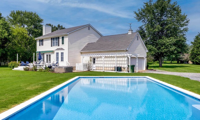 St. Michaels House | Brand-New Pool! Waterfront Bozman Village Home