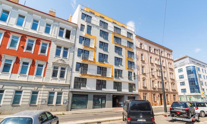 Palmovka Apartment | Brand new two room apartment #34 with free secure parking in the center
