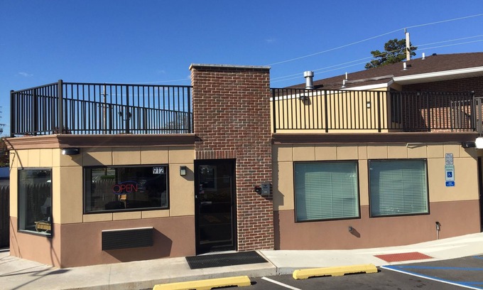 Brick Hotel | Brick Motor Inn