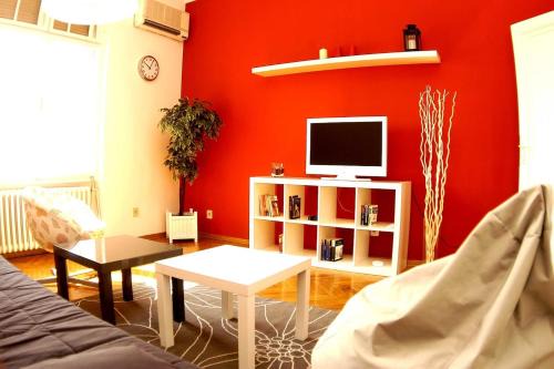 Savamala Apartment | Bridge apartment