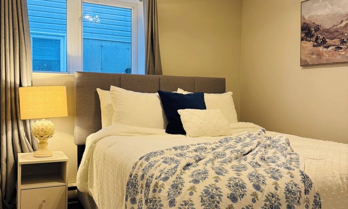 Terra Nova Apartment | Bright & Elegant, Near YYT