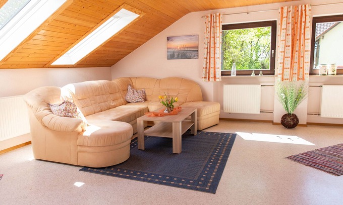 Ebern Apartment | Bright, friendly 90m² apartment for 4 people. - idyllically situated in the Hass mountains