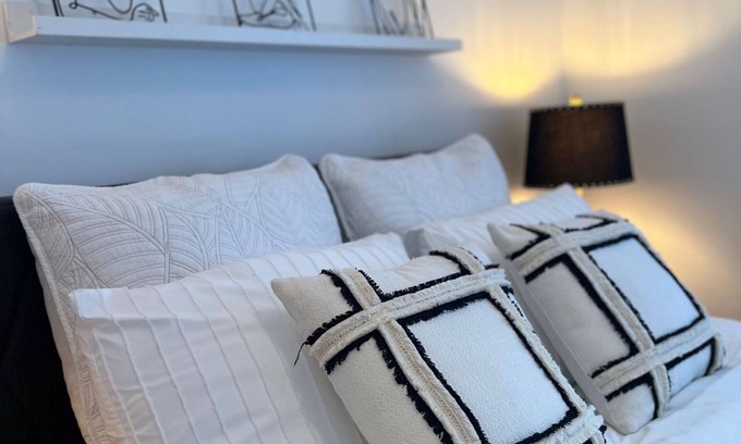 Mirabel Apartment | Bright Home | Balcony | 15 min to Premium Outlets