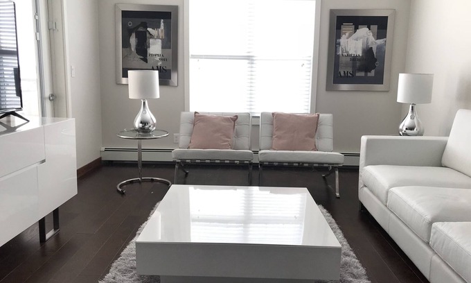 Saskatoon Condo | Bright modern comfortable newly built apartment - 2 beds, 1 bathroom