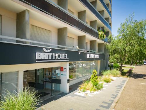 Bellerive-sur-Allier Hotel | Brit Hotel Le Parc Vichy