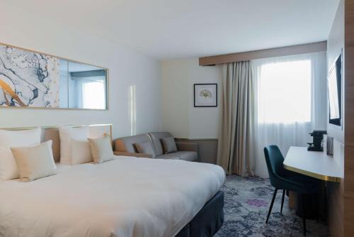 Saint-Jean-de-Braye Hotel | Brit Hotel Orléans St Jean de Braye - L'Antarès