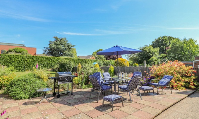 Lincoln Cottage | Broadway Cottage