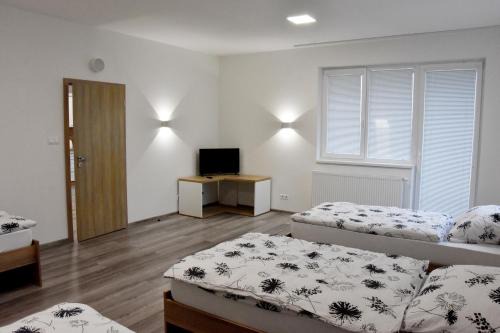 Siroke Hotel | Broadway Hotel Široké