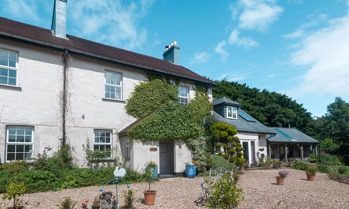 Okehampton Cottage | BROKAN @ FOURWINDS, family friendly, with open fire in Okehampton