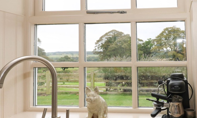 Brancepeth Cottage | Brookside Byre