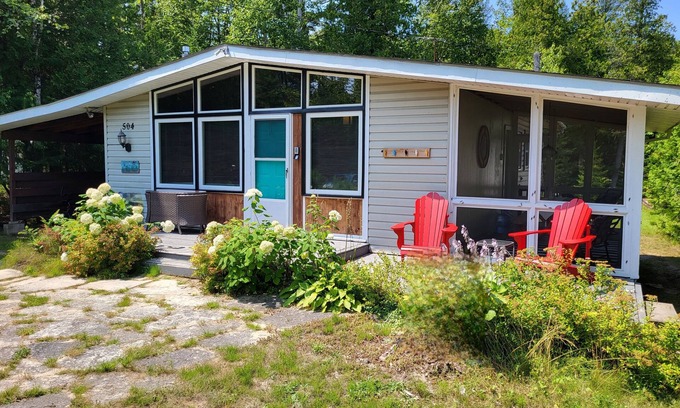 Sauble Beach Cottage | Bruce Pines Cottage at Sauble Beach, Tranquility