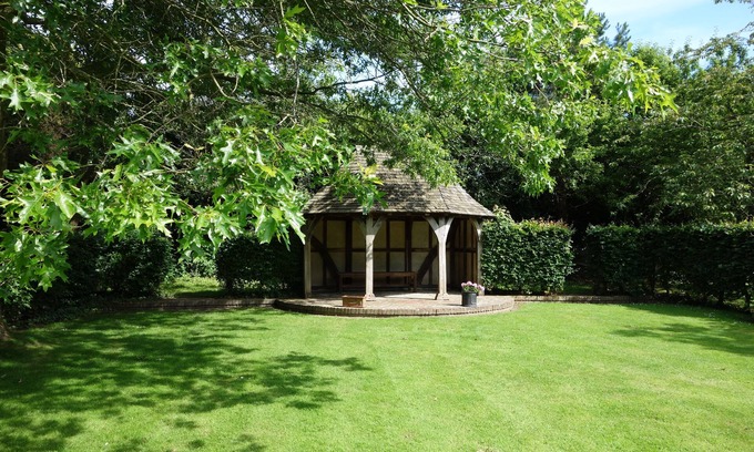 Tenterden House | Brunger House