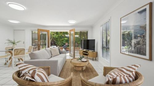 Coffs Harbour House | Brunswick Beach Club - Coastal Comfort Near Beach