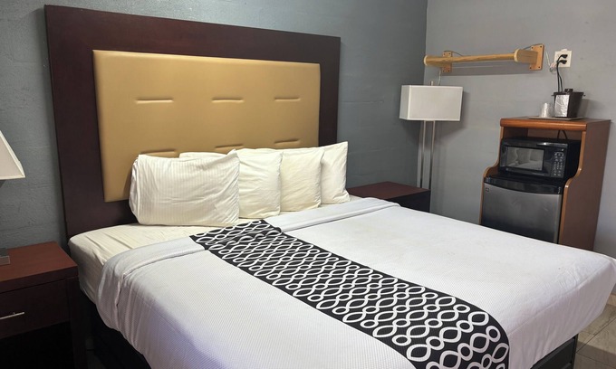 Nocona Hotel | Budget Inn