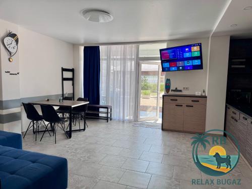 Karolino-Bugaz Apartment | BUGAZ GOLD апартаменти біля моря