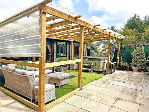 Falkirk House | Bumbles Barn