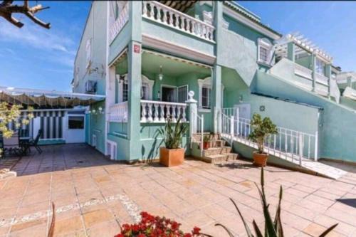 Gran Alacant House | Bungalow adaptado, terraza muy grande y soleada.