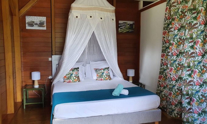Terre-de-Haut House | Bungalow, ideal for 02 pers,