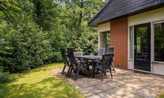 Krachtighuizen House | Bungalow in Netherlands with COPD-Friendly Design