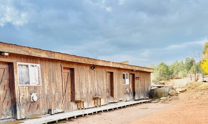 Lake George Cabin | Bunkhouse East Cabin