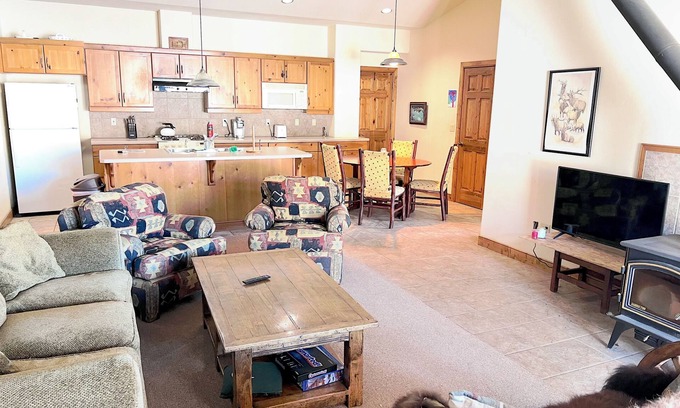 Kremmling Apartment | Bunkhouse, The Bunkhouse - A cozy and quiet stay