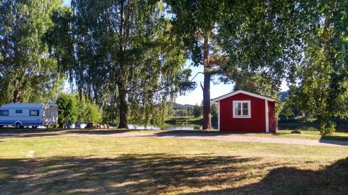Eksharad Other | Byns Camping and Canoe Tours