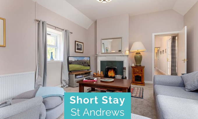 St. Andrews Cottage | Byre Cottage | Stravithie