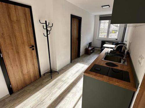 Prague 6 Apartment | Byt v rezidenční čtvrti Prahy 6
