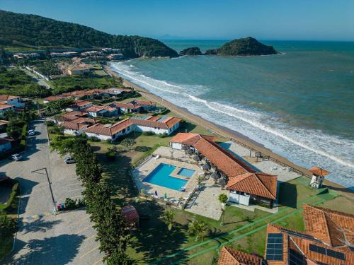Praia Rasa House | Bz60 Casa em condomínio pé na areia