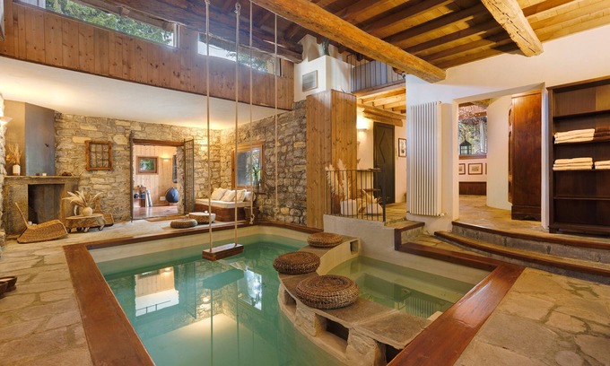 Cernobbio Villa | Cà Bossi Retreat above Lake Como