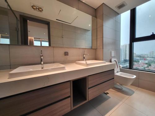 Xuan Tao Apartment | Căn hộ dịch vụ Han Jardin Tây Hồ