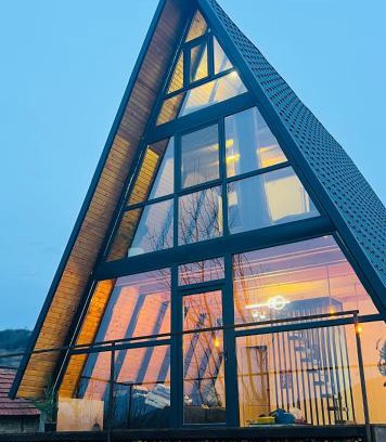 Berca House | Căsuța cu Narghilea