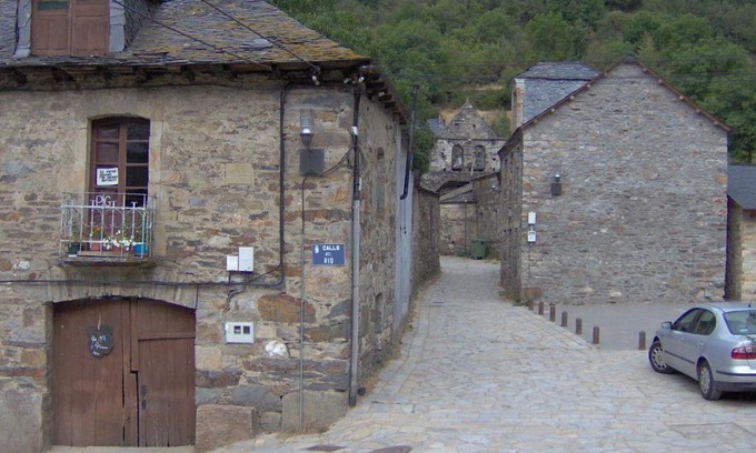 Colinas del Campo de Martin Moro House | Casa Trallera