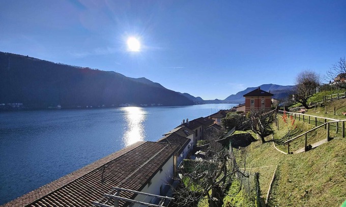 Morcote Apartment | Ca Sistina Blue
