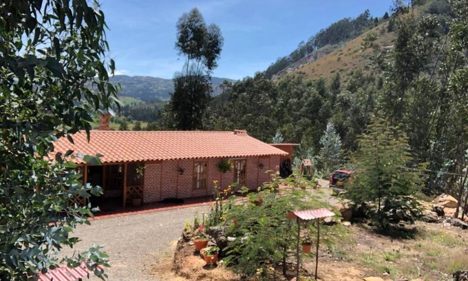 Iza House | CABAÑA BUENAVISTA es un lugar para descansar.