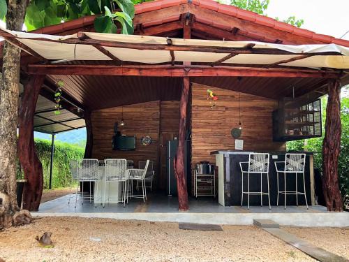 Canton Hojancha House | Cabaña Puerto Carrillo (Santa Marta)