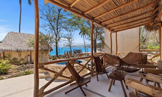 Puerto Vallarta Cabin | Cabañas Panchos Paradise