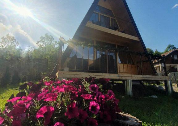 Talea Ski Chalet | Cabana de Vis Valea Prahovei - ciubăr și saună la munte