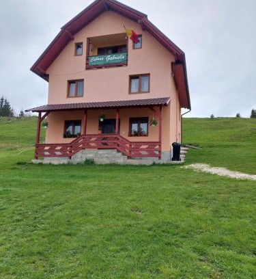 Garda de Sus Cabin | Cabana Gabriela