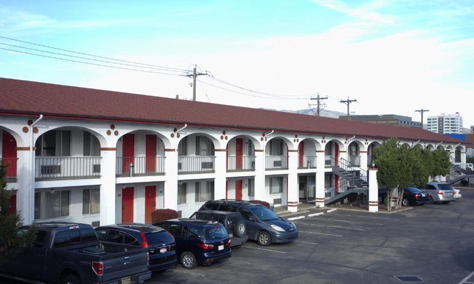 Downtown Boise Hotel | Cabana Inn - Boise
