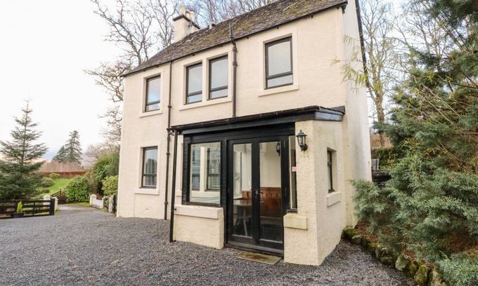 Dalmally Cottage | Cabin ∙ 3 bedrooms ∙ 5 guests