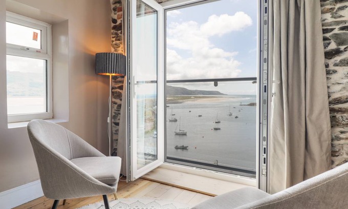 Barmouth Cottage | Cabin ∙ 3 bedrooms ∙ 6 guests